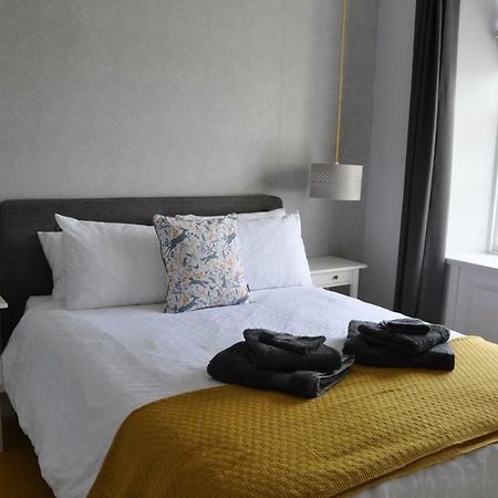 Emahroo Cullen Apartment Luaran gambar