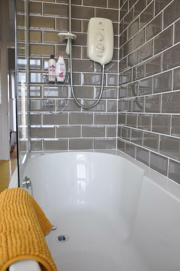 Emahroo Cullen Apartment Luaran gambar