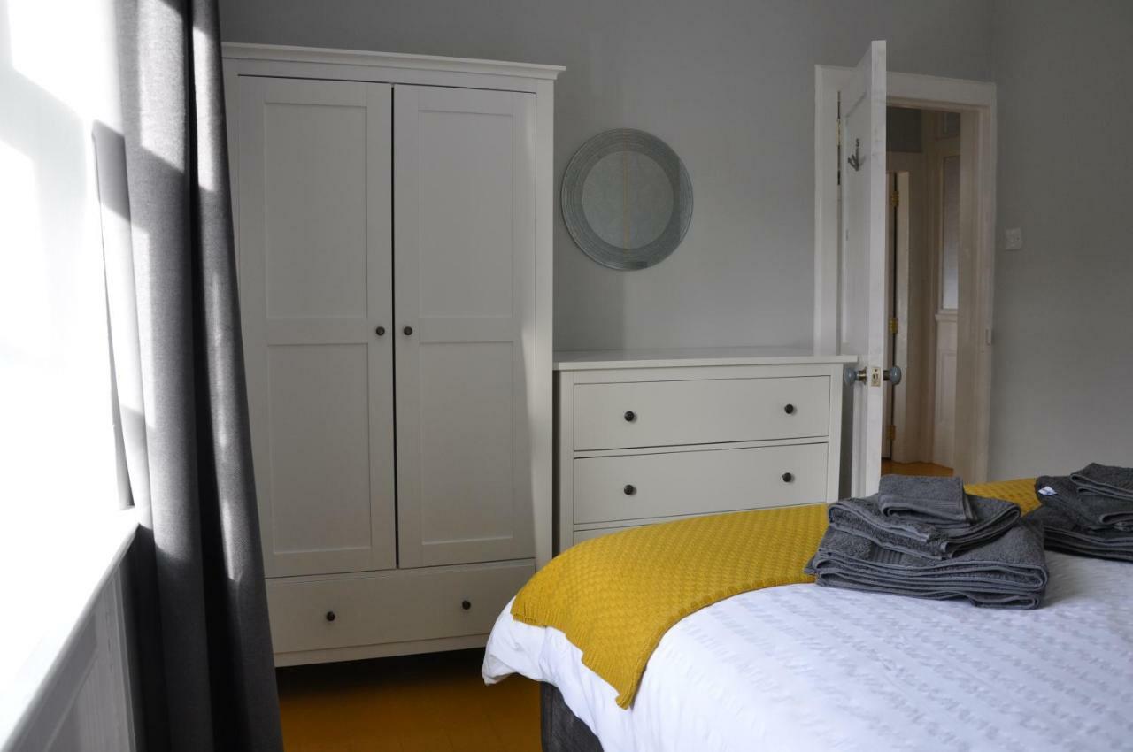 Emahroo Cullen Apartment Luaran gambar