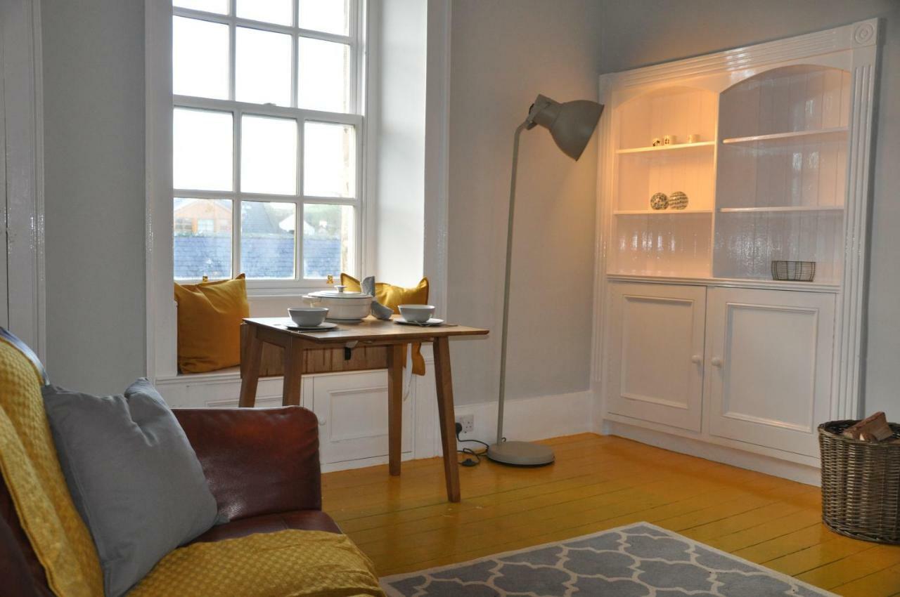 Emahroo Cullen Apartment Luaran gambar
